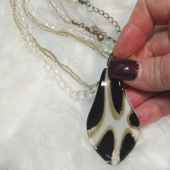 Murano Glass Pendant on Beaded Necklace Chains - Picture 3 of 10